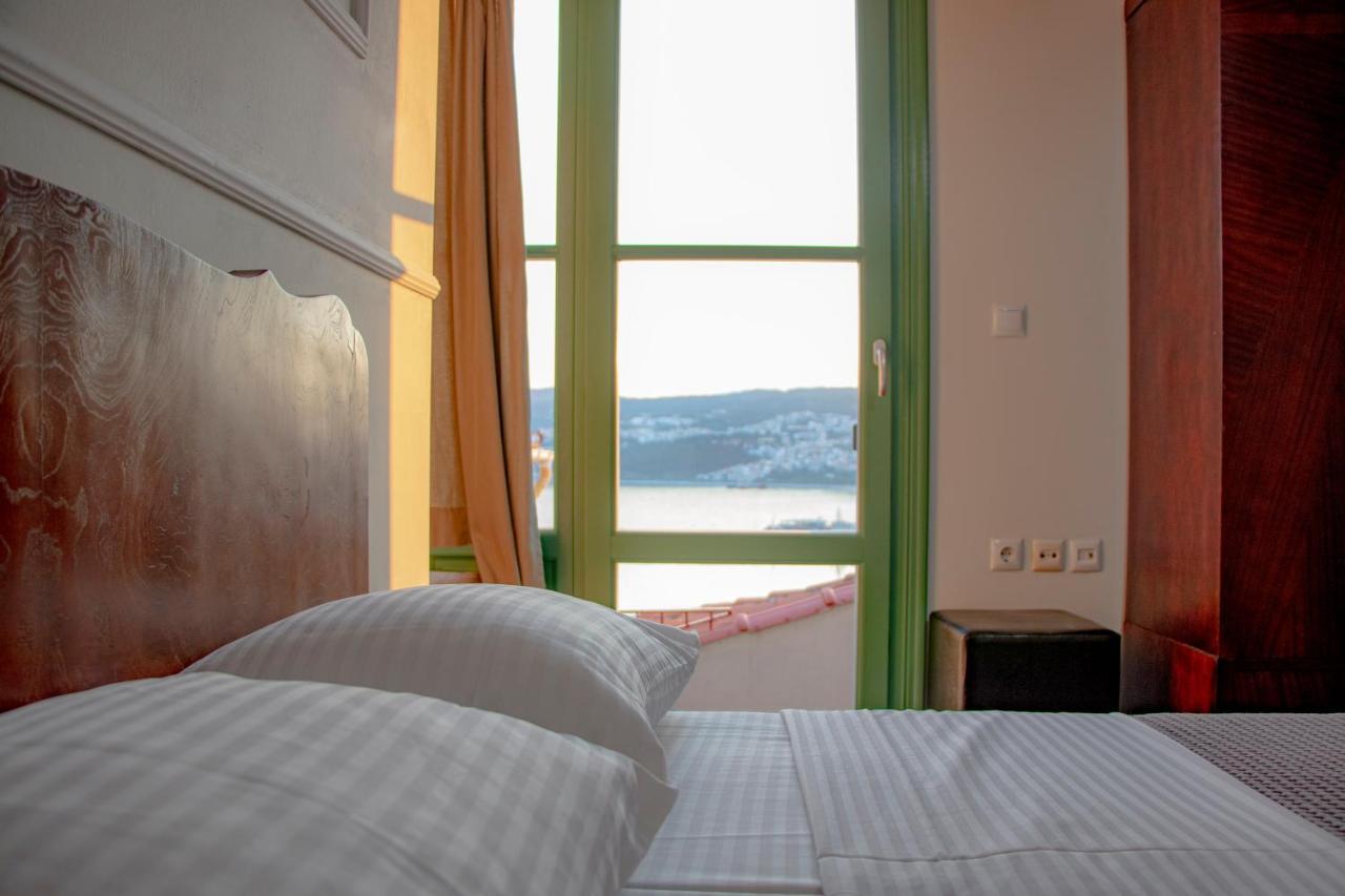 Theothea Suites Кавала Екстериор снимка