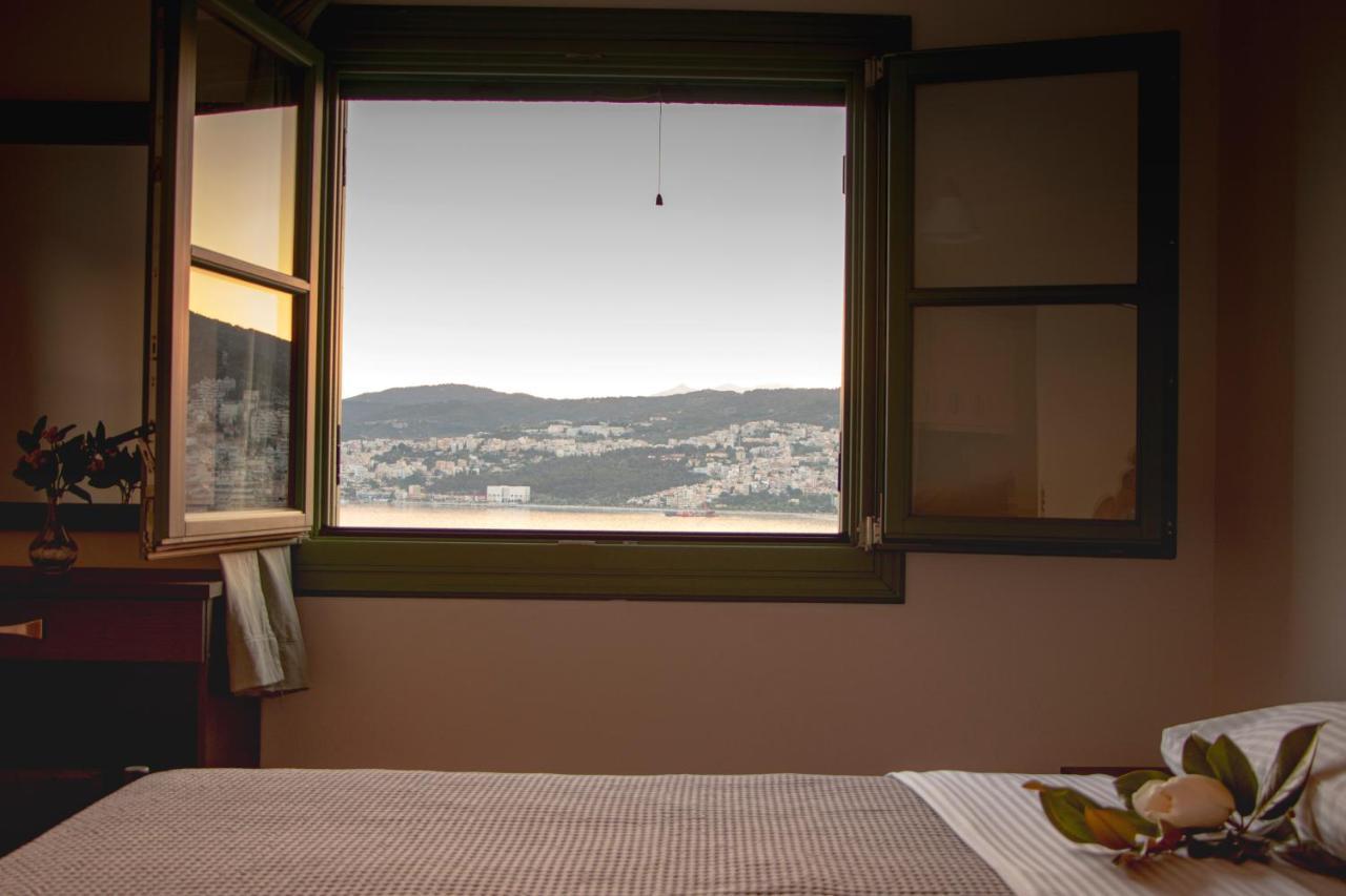 Theothea Suites Кавала Екстериор снимка